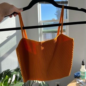 Aritzia Sculpt Knit Cropped Rib Tank